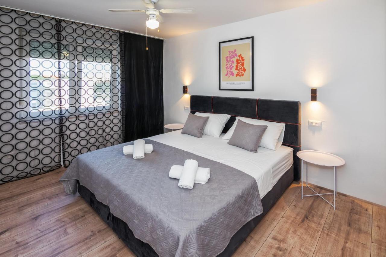 Spinut Sunset 3Bd Apartment - Sea View Balcony & Quiet Area Сплит Экстерьер фото
